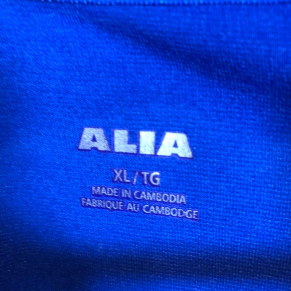 Women’s plus size Royal Blue Blazer - Picture 5 of 5